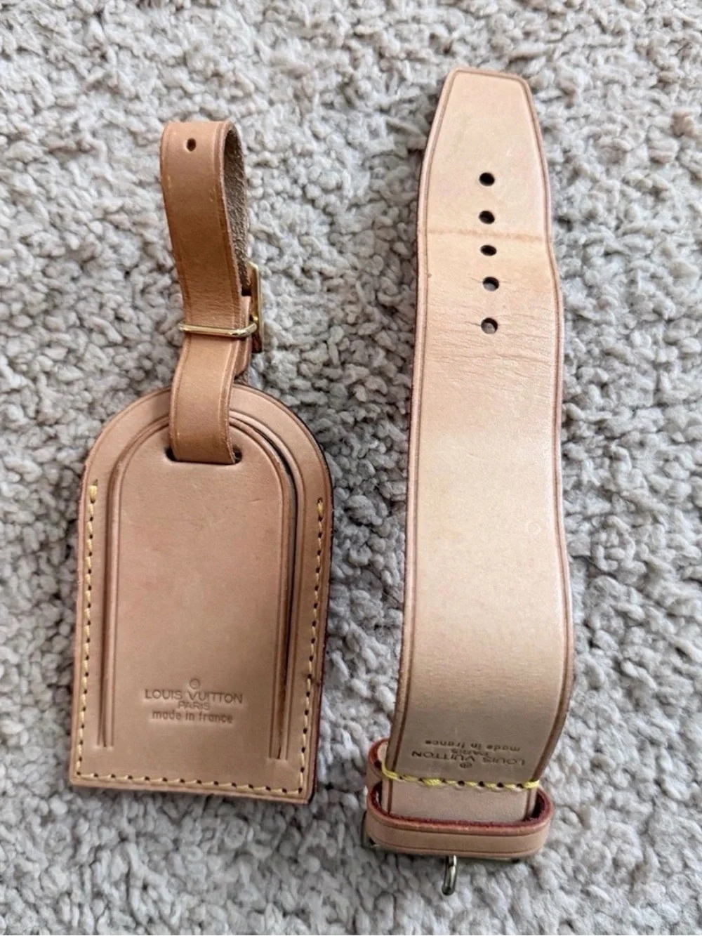 LOUIS VUITTON